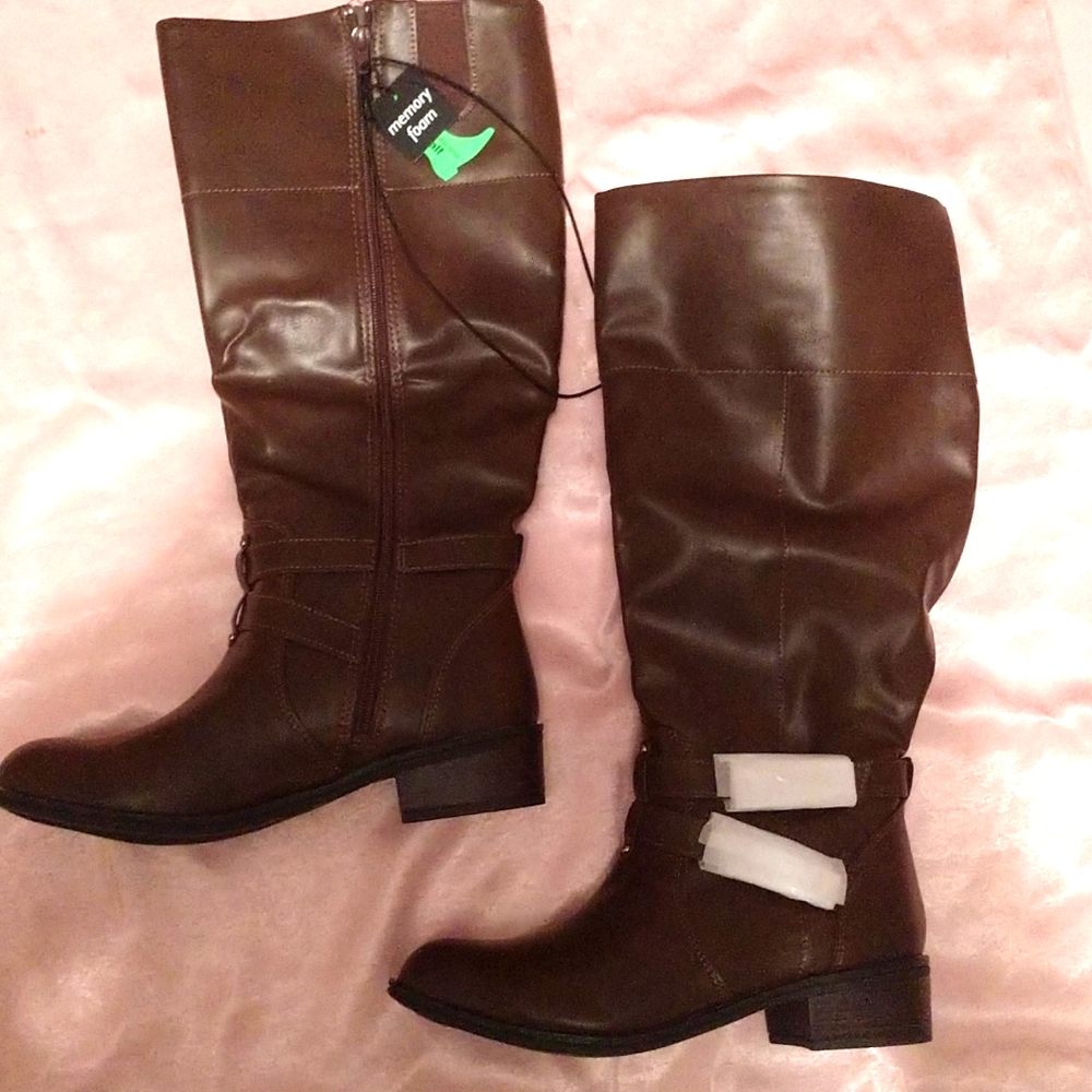 Memory foam wide calf boots